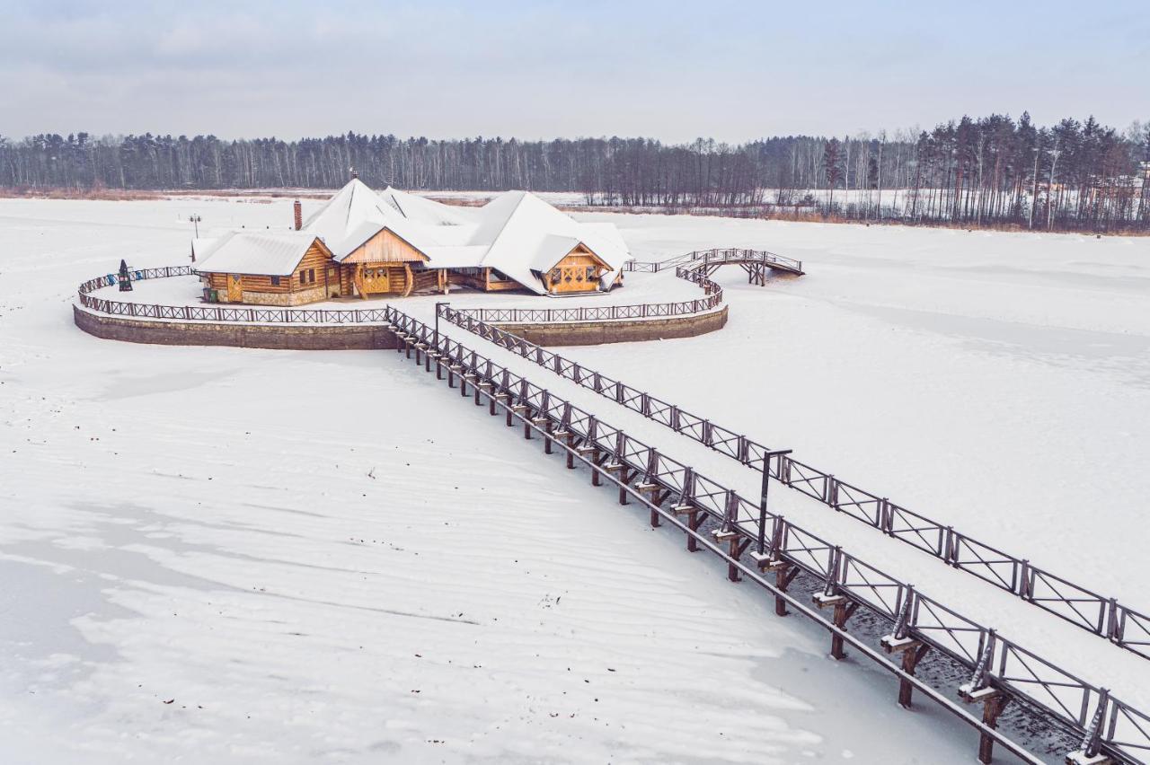 Отель Debowy Dwor Ruda Rozaniecka Экстерьер фото