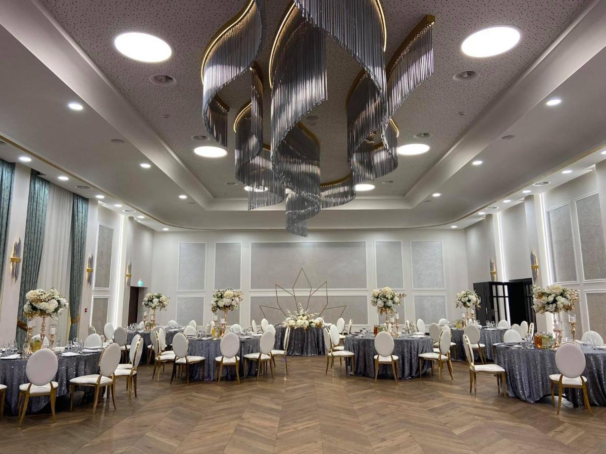 Отель Debowy Dwor Ruda Rozaniecka Экстерьер фото