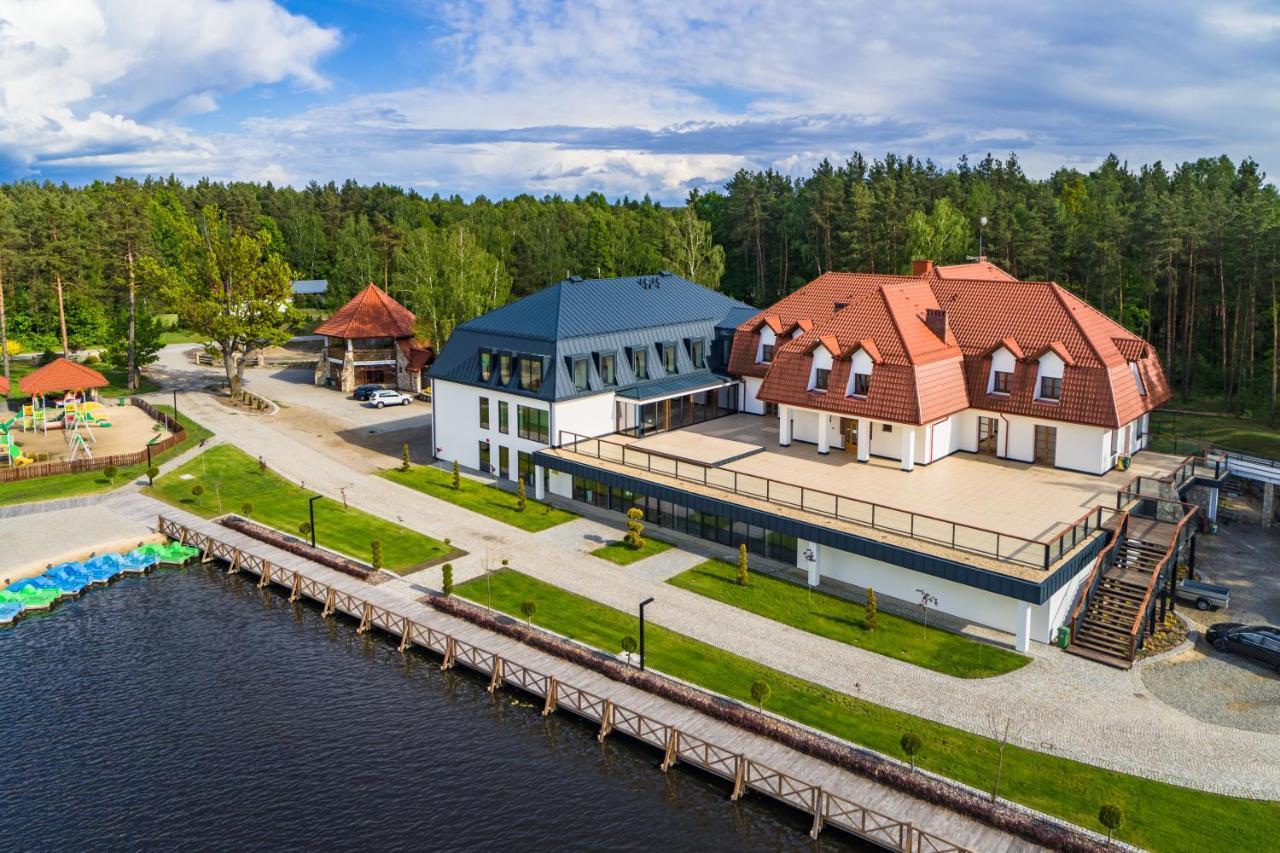 Отель Debowy Dwor Ruda Rozaniecka Экстерьер фото