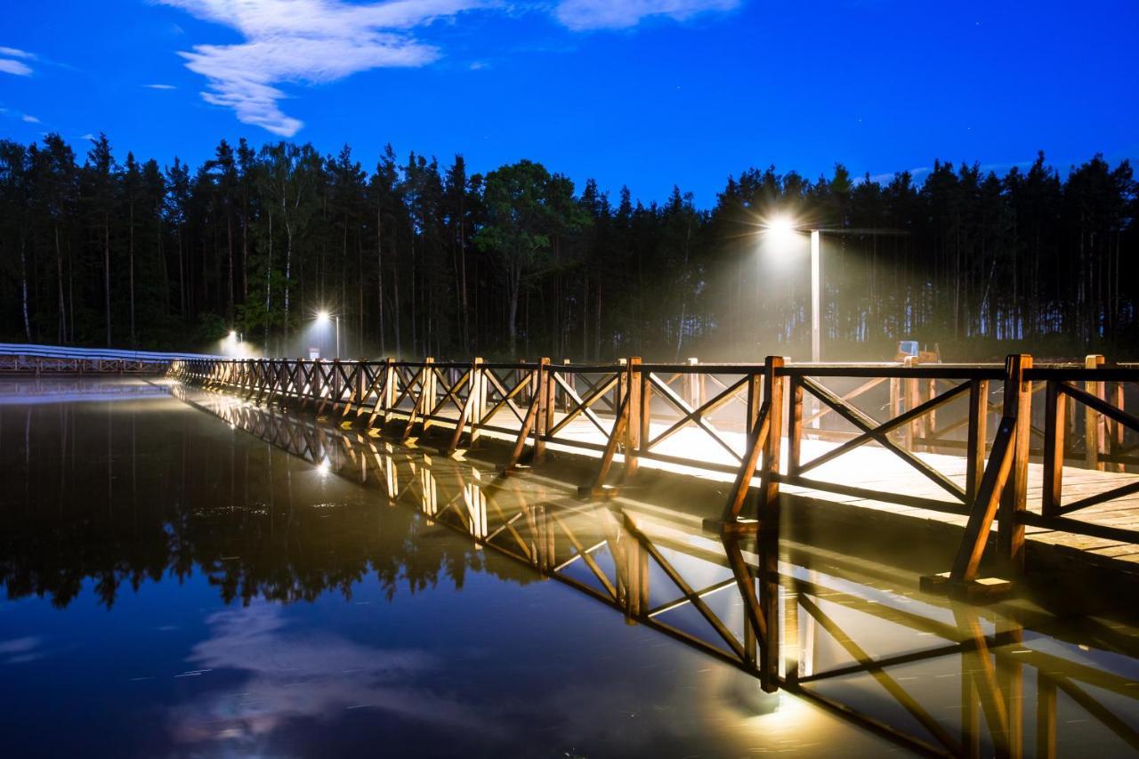 Отель Debowy Dwor Ruda Rozaniecka Экстерьер фото